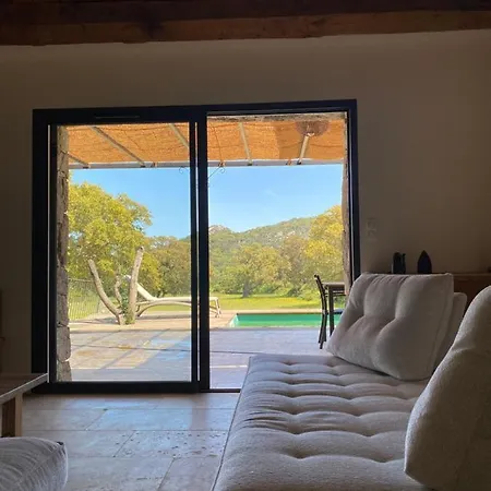 De Charme Avec Piscine