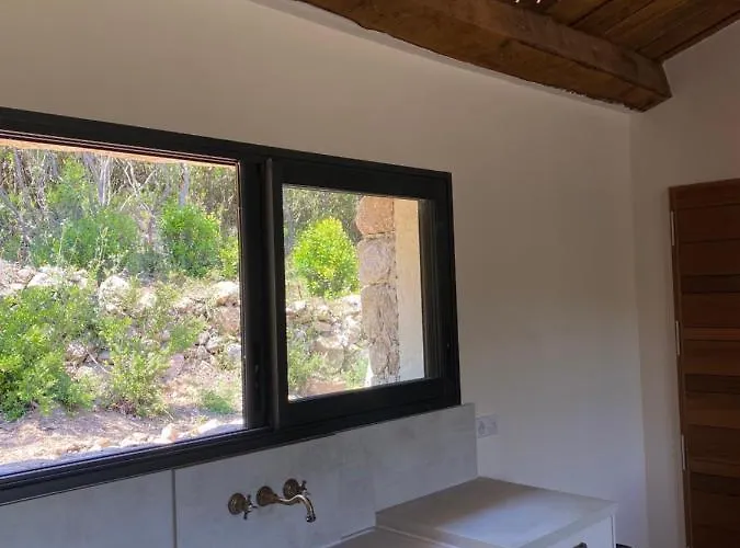 De Charme Avec Piscine * סוטה