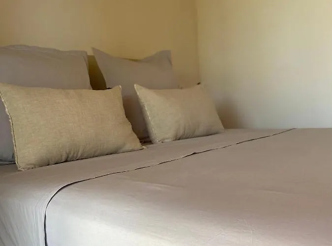 De Charme Avec Piscine