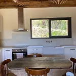 Villa De Charme Avec Piscine Sotta
