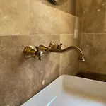 De Charme Avec Piscine Villa *