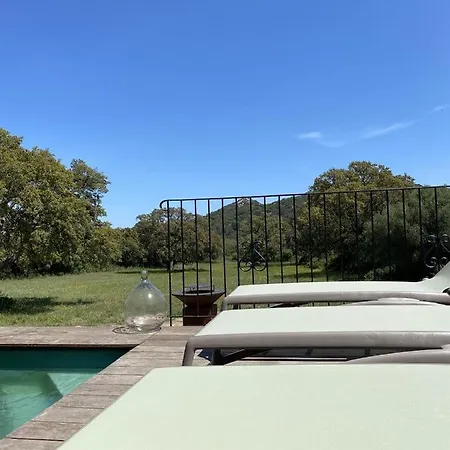 De Charme Avec Piscine